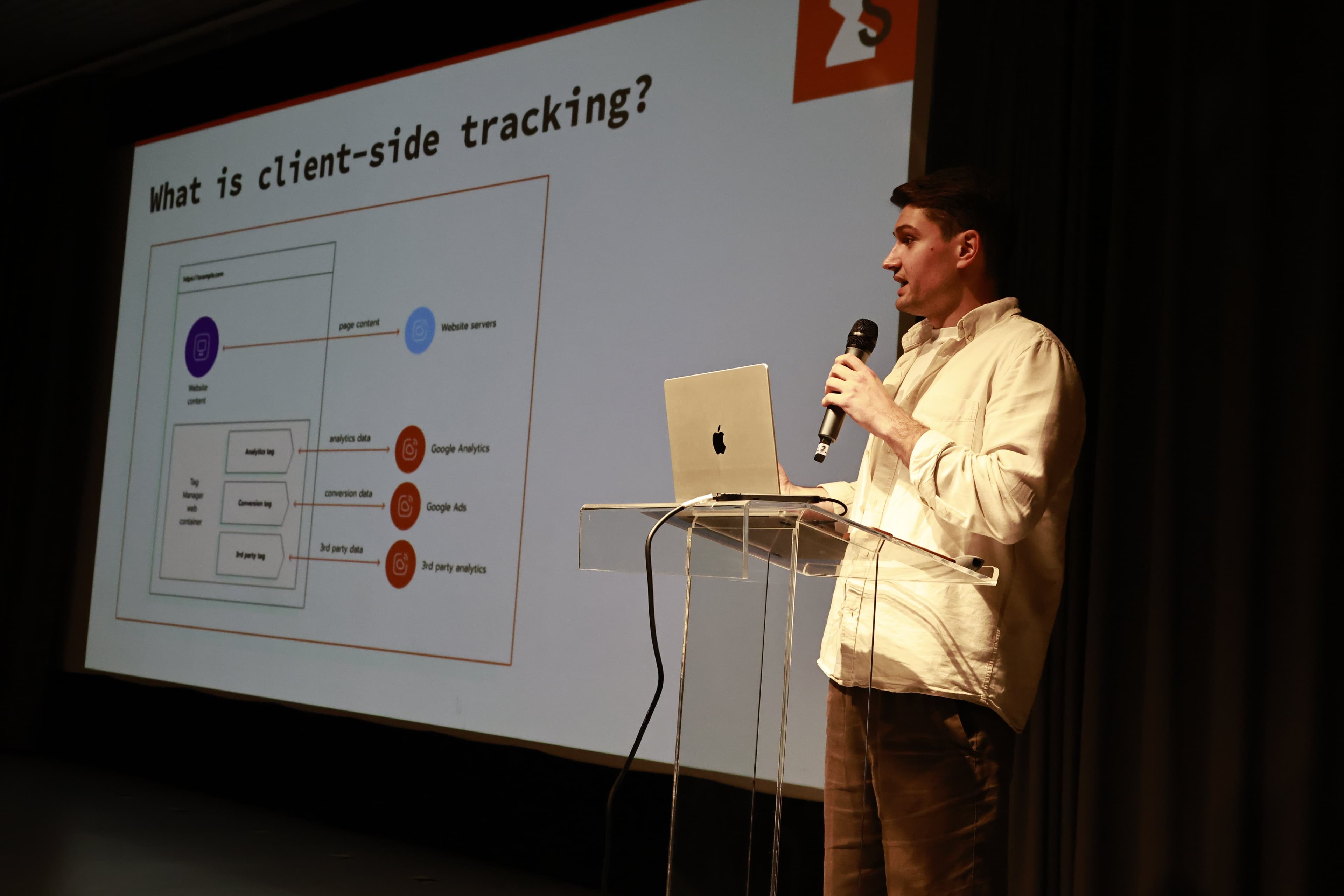 Stape joins PPC meetup in Hungary - with a presentation on server-side tracking